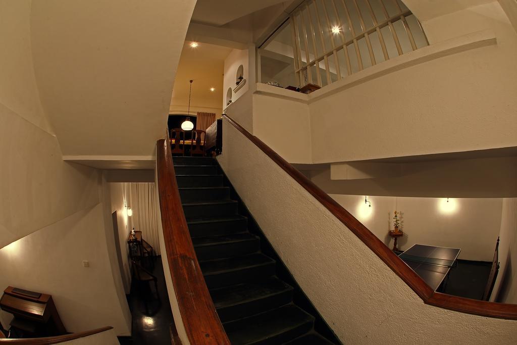 Banda Casa, Канди Экстерьер фото