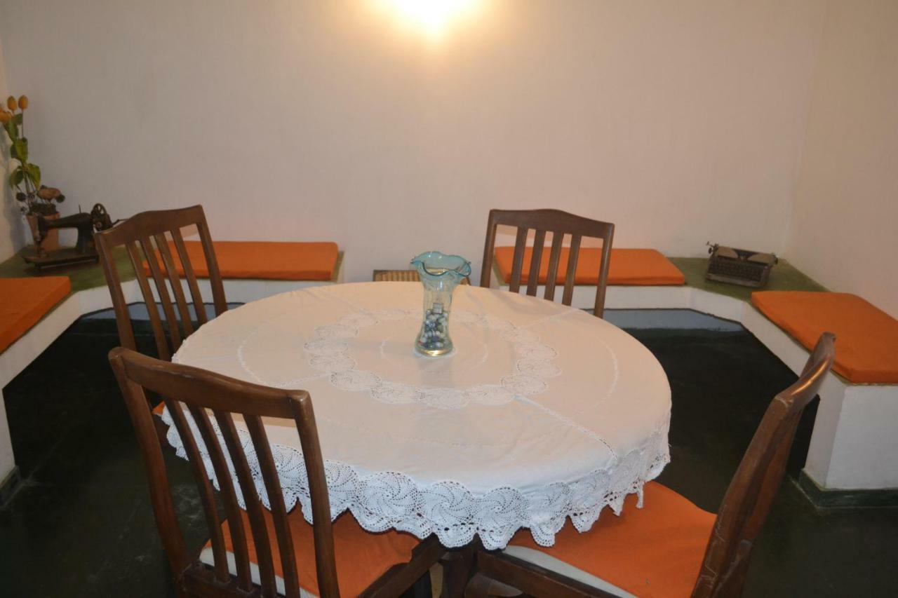 Banda Casa, Канди Экстерьер фото